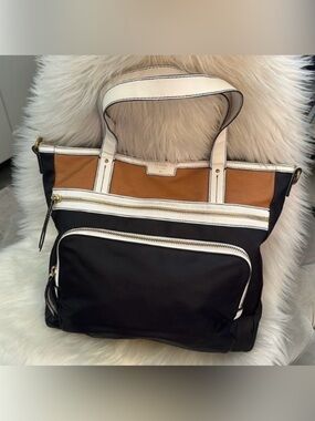 FOSSIL Black, Cream and Caramel Shoulder Bag Tote Handbag Sz LG Like New FIRM!